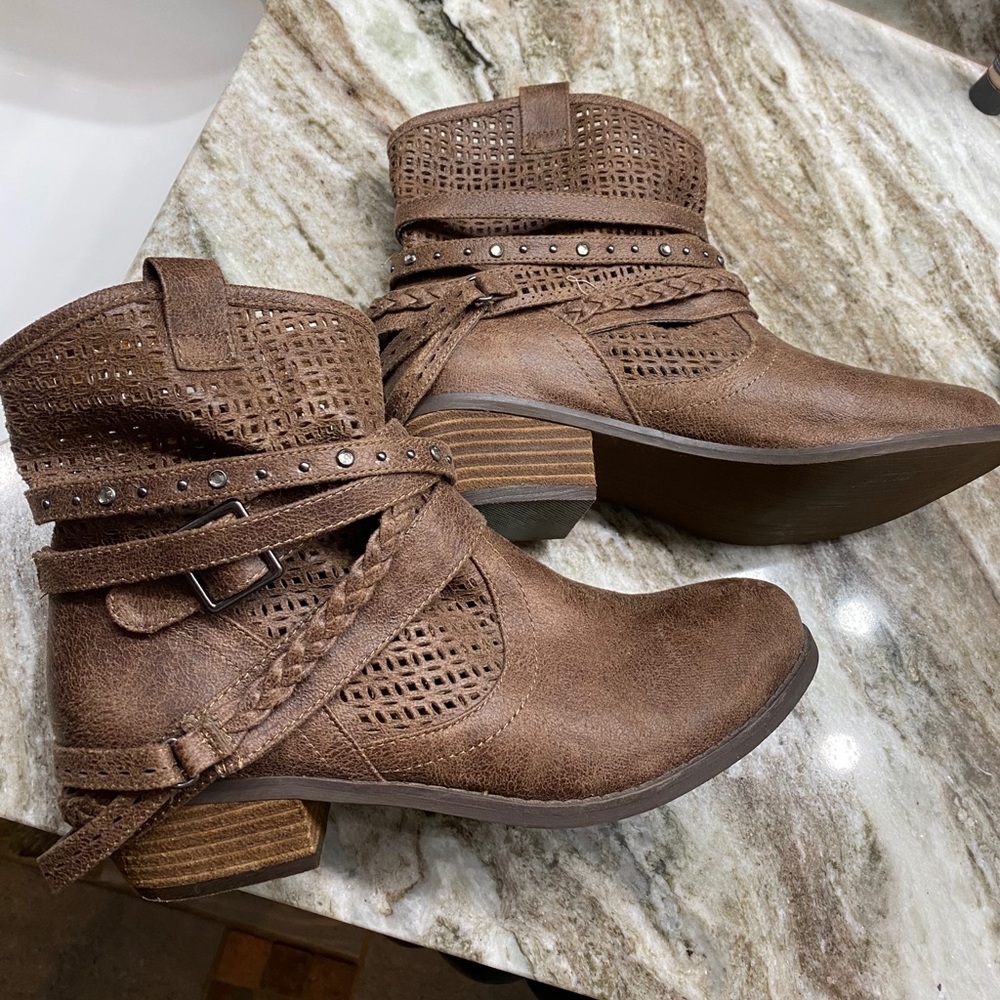 Not Rated Boots